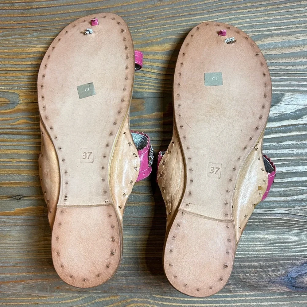 Pink Leather Indian Sandals with Swarovski Crystals - Picture 3 of 6